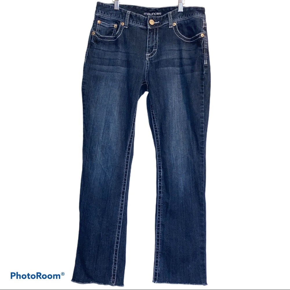 Maurices Curvy Straight Jeans Frayed 9/10 SHORT